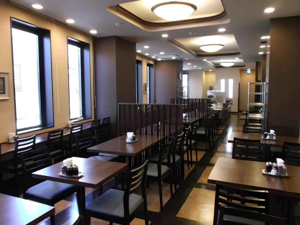 Hotel Route Inn Hirosaki Ekimae מראה חיצוני תמונה