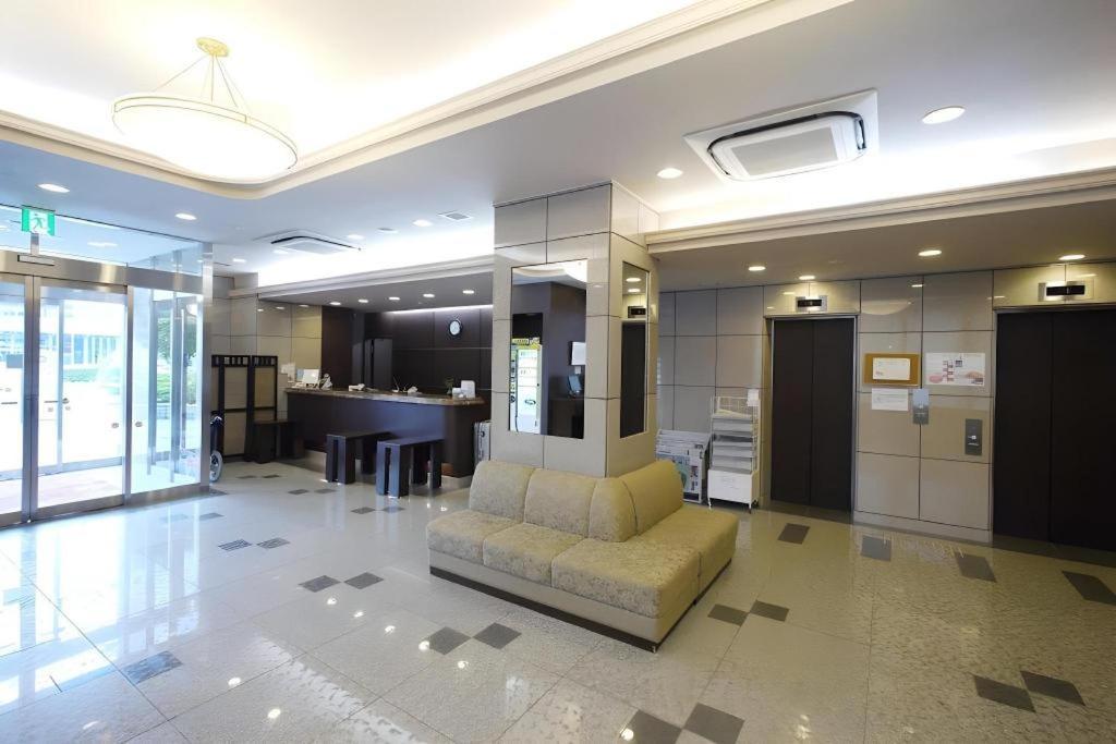 Hotel Route Inn Hirosaki Ekimae מראה חיצוני תמונה