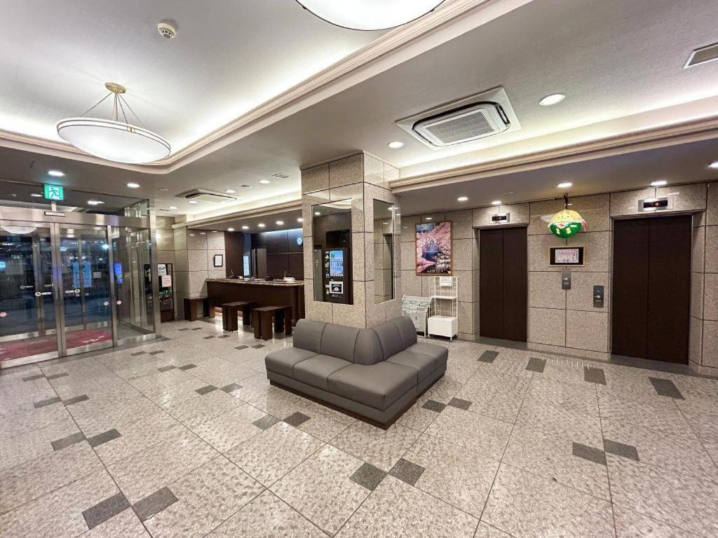 Hotel Route Inn Hirosaki Ekimae מראה חיצוני תמונה
